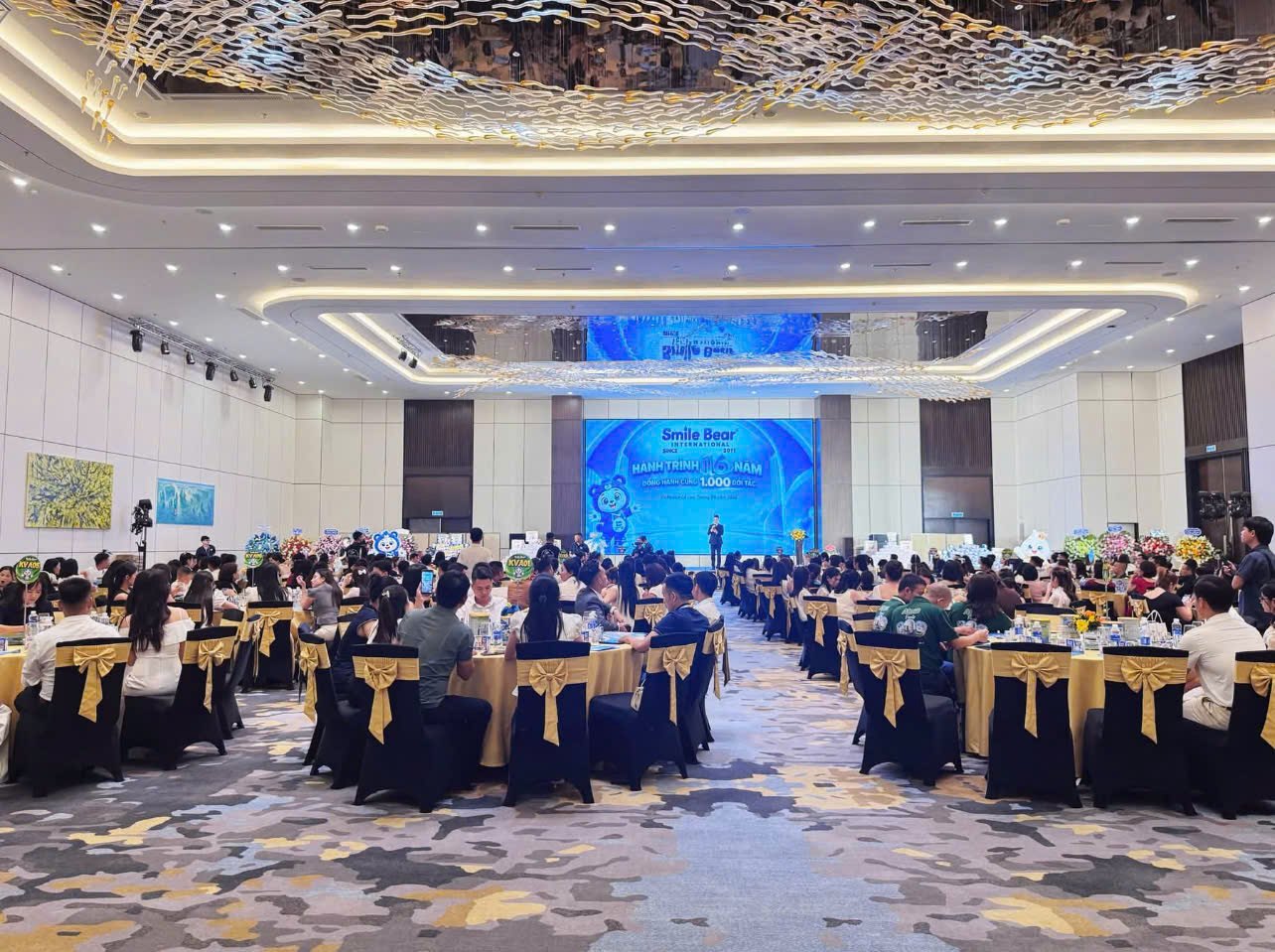 Cam xuc T&T Group: Hanh trinh 16 nam Smile Bear & Le ra mat Royal Bear — ảnh 6/18